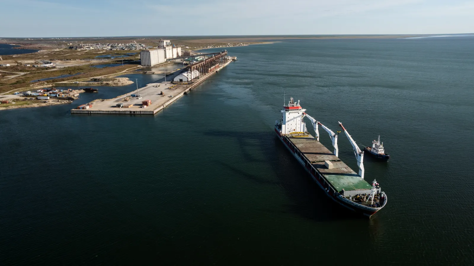 Port of Churchill and Rotterdam sign critical minerals trade pact